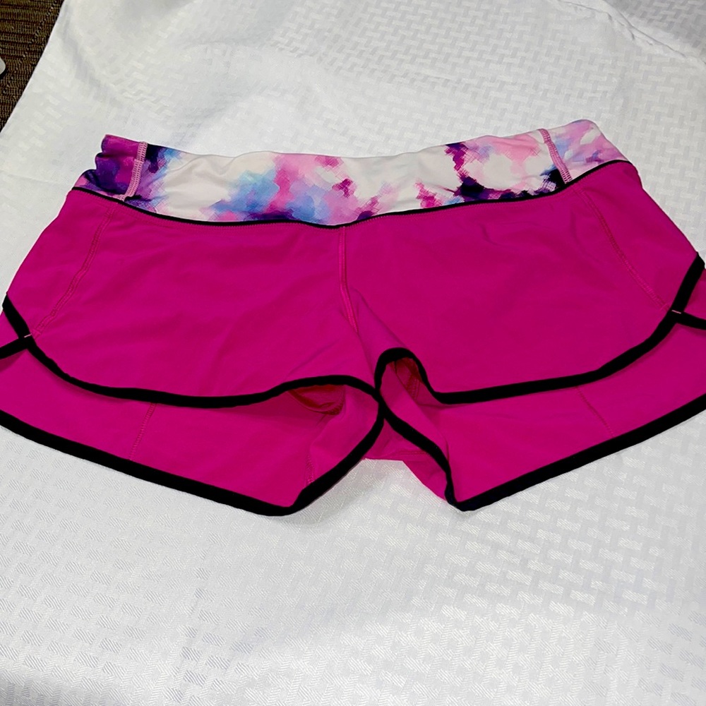 Pink 2.5 in Speed up Lululemon run shorts